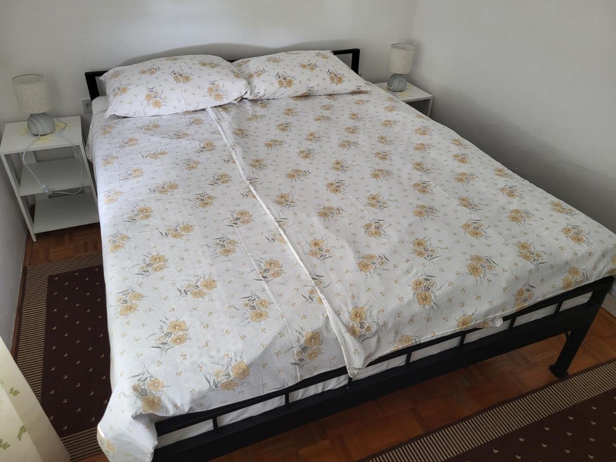 11 Ulica Drage Gervaisa Apartman Crikvenica Kültér fotó